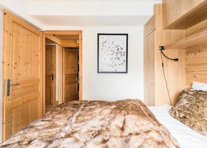 Joli Familial Centre Du Village *