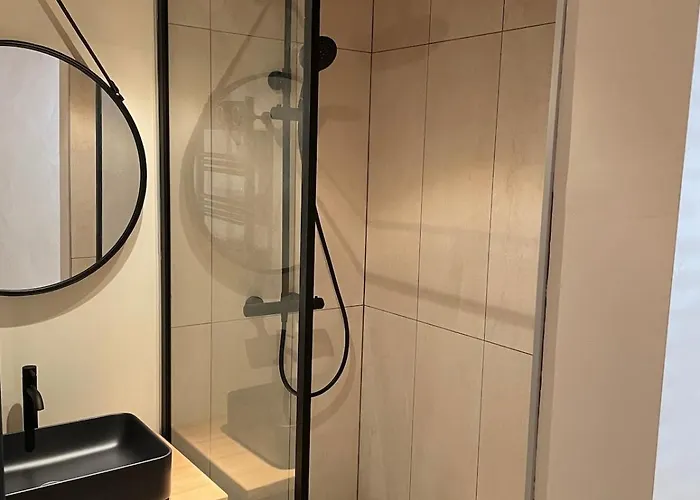 شقة Joli Familial Centre Du Village *