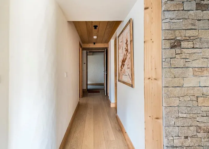 Joli Familial Centre Du Village موجوف